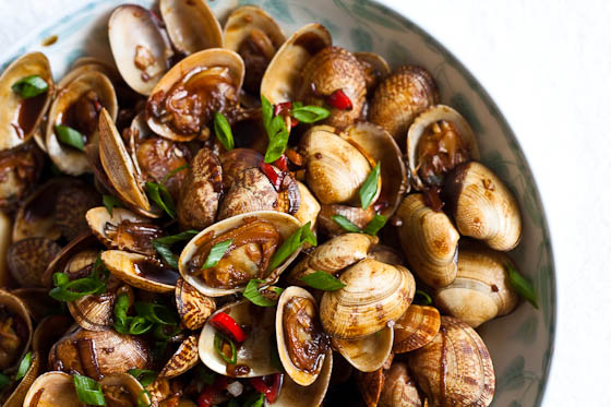 Stir-Fry-Clams-top.jpg